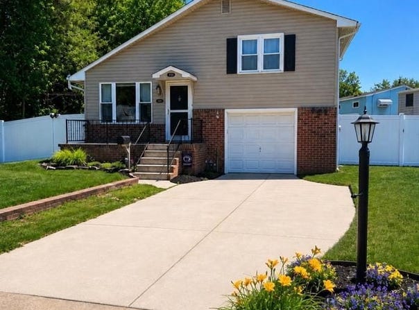 229 GREENE ROAD, WARMINSTER, PA 18974