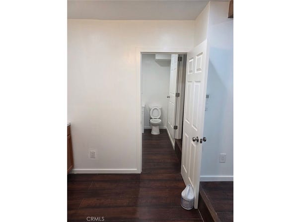 979 Venus Way, Crestline, CA 92325