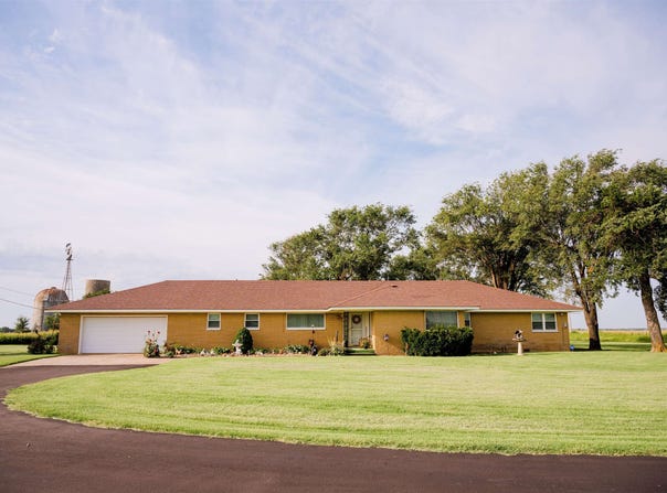26962 Co. Rd. 640, Cherokee, OK 73728