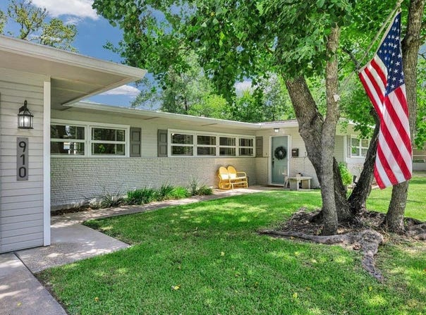 910 Reen Drive, Lufkin, TX 75904