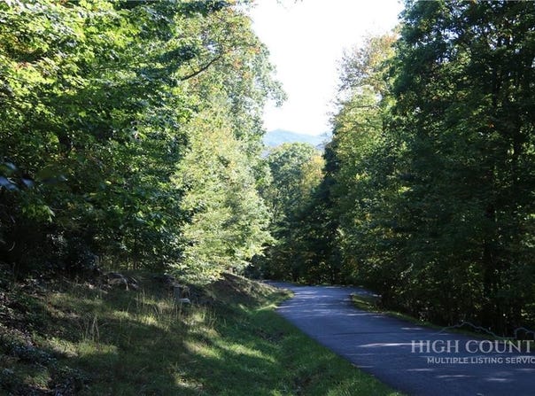 Lauren Lane lot: 122, West Jefferson, NC 28694