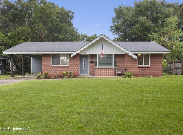 1736 William Harrison Drive, Biloxi, MS 39531