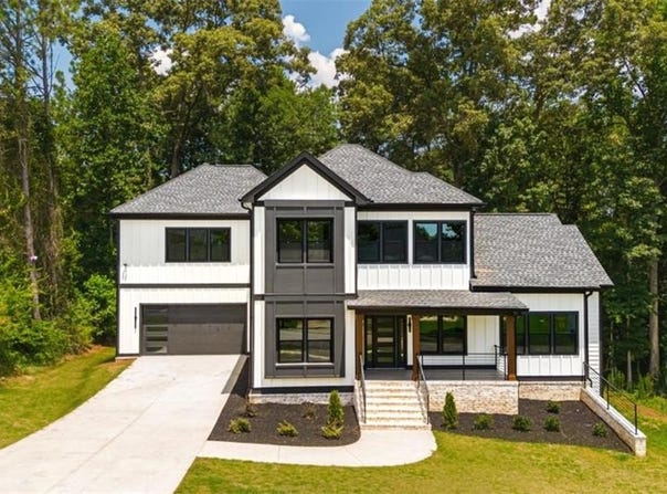 535 Michael Circle, Monroe, GA 30655