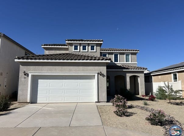 723 Zozoa Court, Brawley, CA 92227