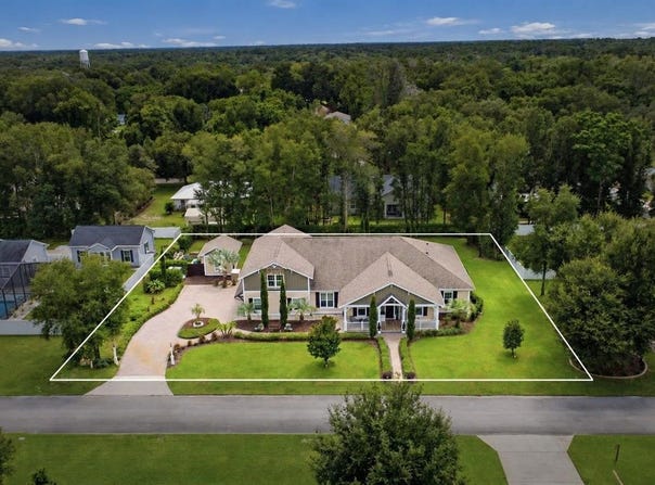 251 W DELAWARE Avenue, LAKE HELEN, FL 32744