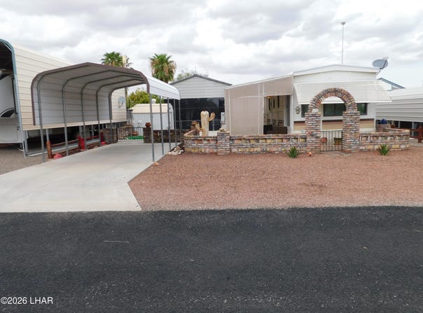 770 W Mountain, Quartzsite, AZ 85346
