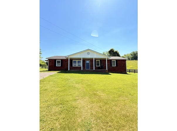 3439 Upper Jackstown Road, Carlisle, KY 40311