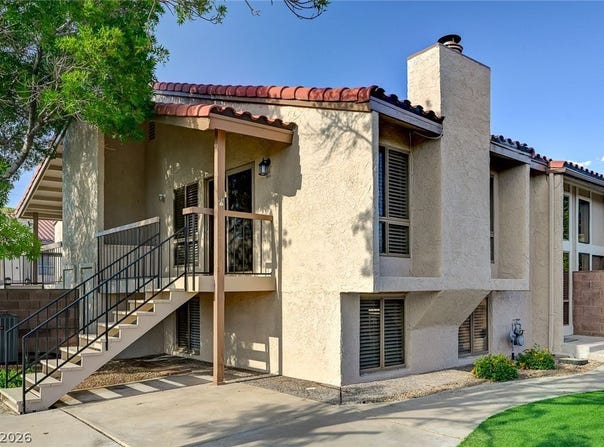 1305 Capri Drive, Boulder City, NV 89005