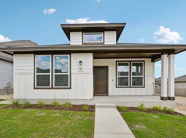 124 Tenny Ln, Kyle, TX 78640