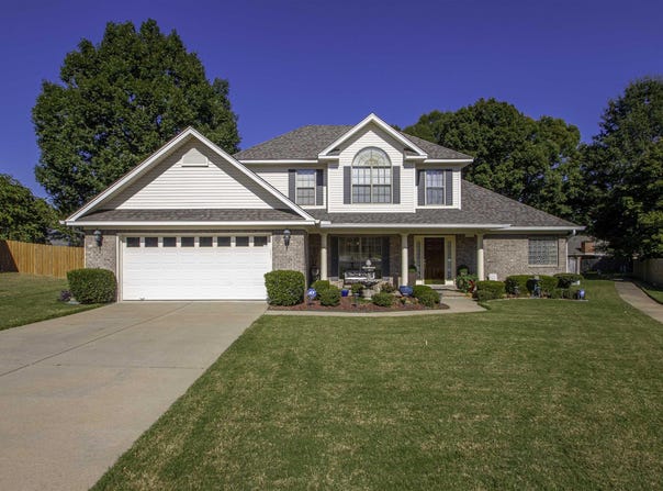 35 Azalea Cove, Maumelle, AR 72113