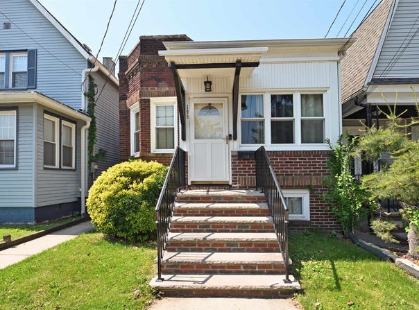 199 FRANKLIN ST, Secaucus, NJ 07094
