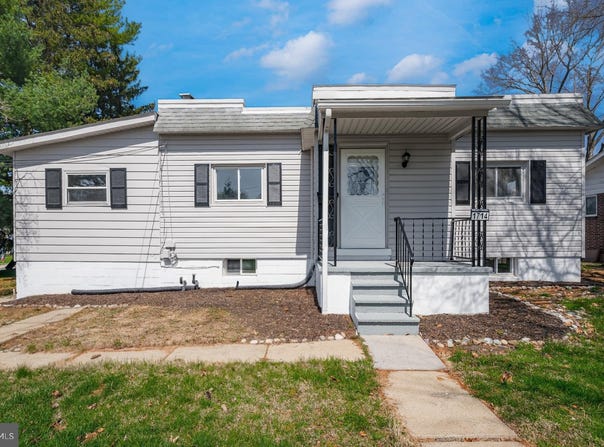 1714 ELLIOTT AVE, BETHLEHEM, PA 18018