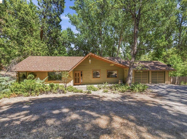 22401 S Fork, Sonora, CA 95370