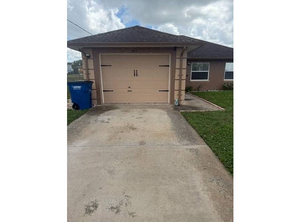 812 Denise Ave, Sebring, FL 33870