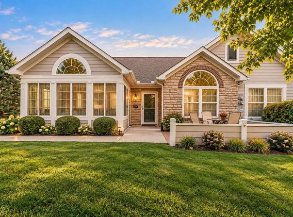 2334 Allison Circle, Valparaiso, IN 46383