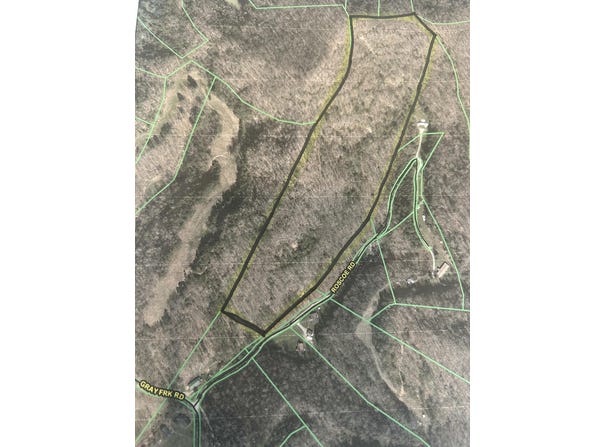 9999 Gray Fork Rd, Manchester, KY 40962