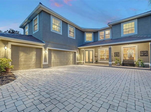 907 EAGLE ISLE Court, OSPREY, FL 34229