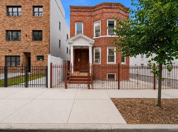 756 E 223rd Street, Bronx, NY 10466