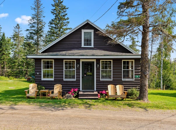 84 Manor Drive, Rangeley, ME 04970