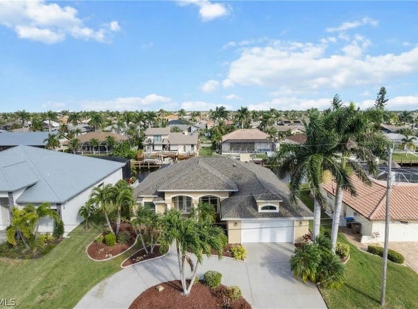 5025 SW 10th Avenue, Cape Coral, FL 33914