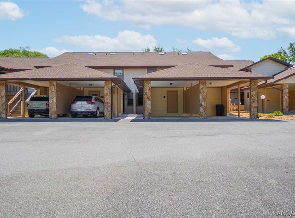 270 E Glassboro Court, Hernando, FL 34442
