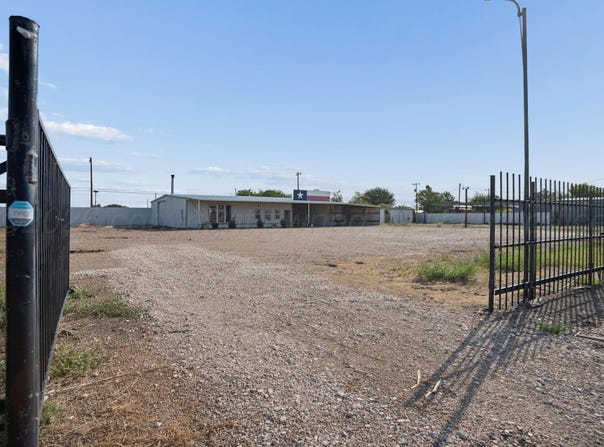 525 E Broadway St, Fritch, TX 79036