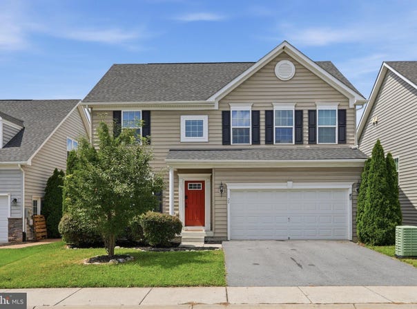 29 TOLLERTON Trail, FALLING WATERS, WV 25419
