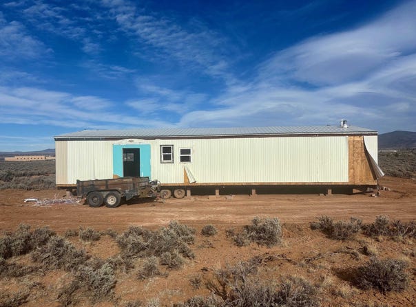 19 Joel Rd, Ranchos de Taos, NM 87557