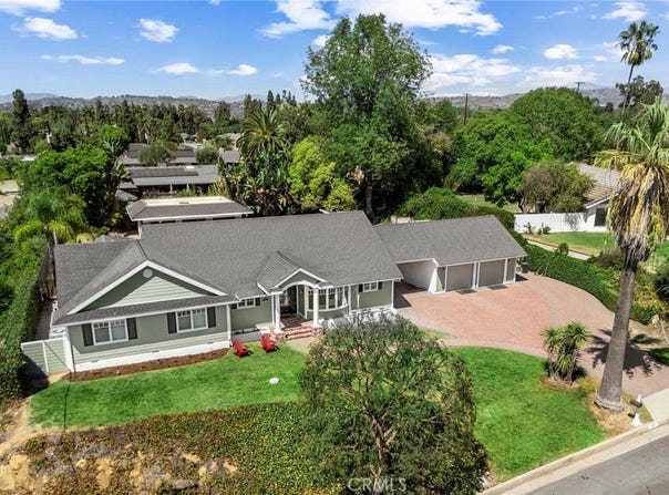 207 Barcelona, Fullerton, CA 92835