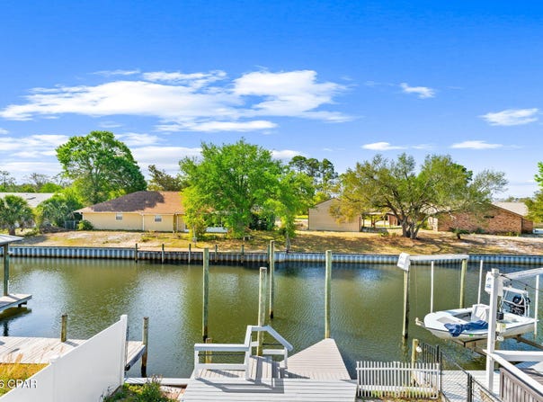 1211 Capri Drive, Panama City, FL 32405
