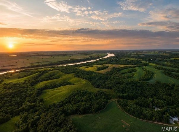 State Route E, Glasgow, MO 65254