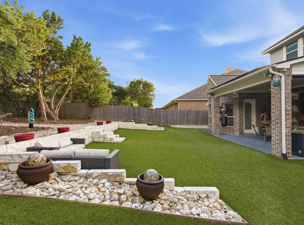 1416 Amarone Dr, Leander, TX 78641