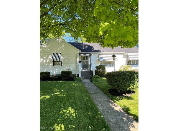 708 Allen Avenue, Ashtabula, OH 44004