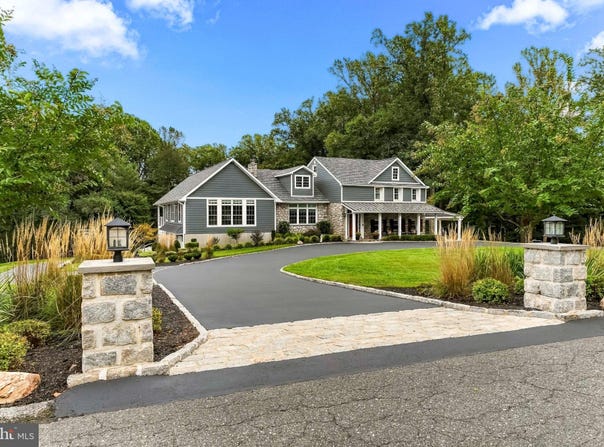 817 LORRAINE Drive, SPRINGFIELD, PA 19064