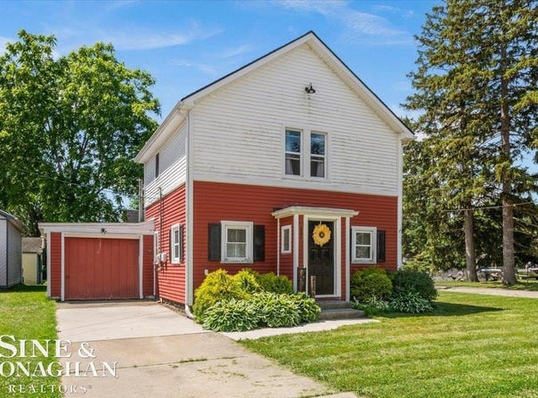 447 Ruskin Drive, Algonac, MI 48001