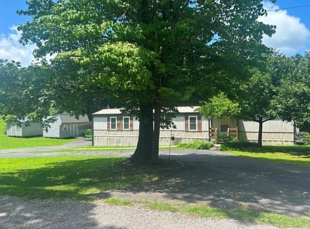360 Jenkins Rd, Sparta, TN 38583