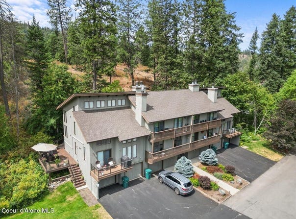 5276 W Racquet Rd, Rathdrum, ID 83858