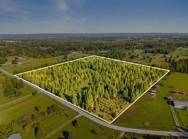 Mountain View Circle, Searcy, AR 72143-9463