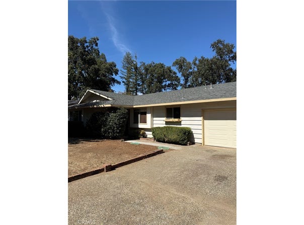 628 Vallombrosa Lane, Chico, CA 95926
