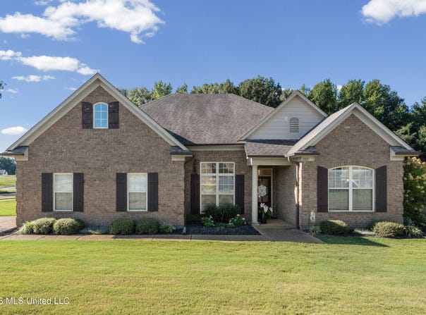 1375 Fieldstone Street, Hernando, MS 38632