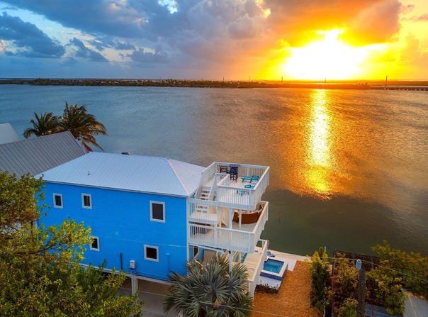 6 Shore Drive, Saddlebunch, FL 33040