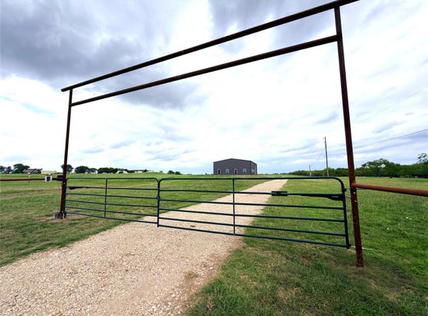 192 Fm 1183, Alma, TX 75119
