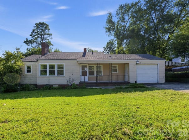 111 Whitener Avenue, Spartanburg, SC 29306