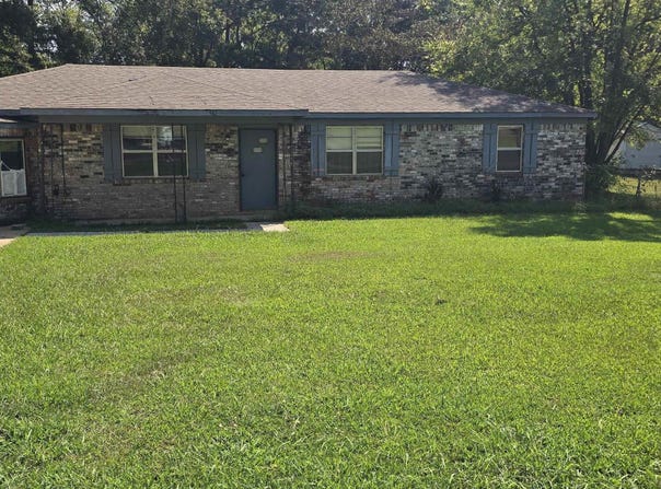 705 Hancock Drive, Scottsboro, AL 35769