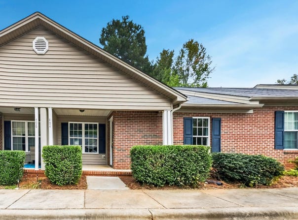 404 Mckinley Court, Mebane, NC 27302