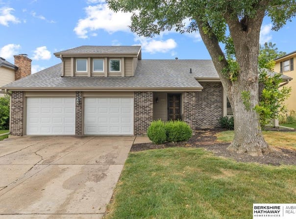 13005 S 29th Avenue, Bellevue, NE 68123