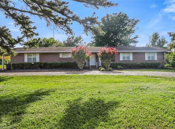 1603 Central ST, Poteau, OK 74953
