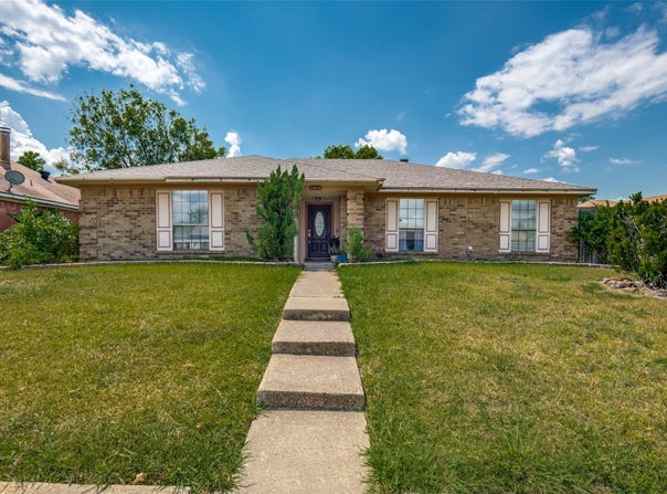 2613 Independence Drive, Mesquite, TX 75150