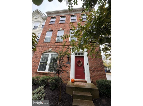 29 STEEPLECHASE Drive, LA PLATA, MD 20646