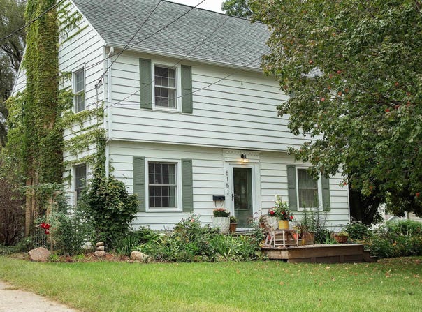 515 Cornwall Avenue, Waterloo, IA 50702
